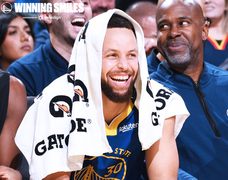 巴特勒32分8板，勇士大胜尼克斯！库里回暖，勇士一战有三个收获