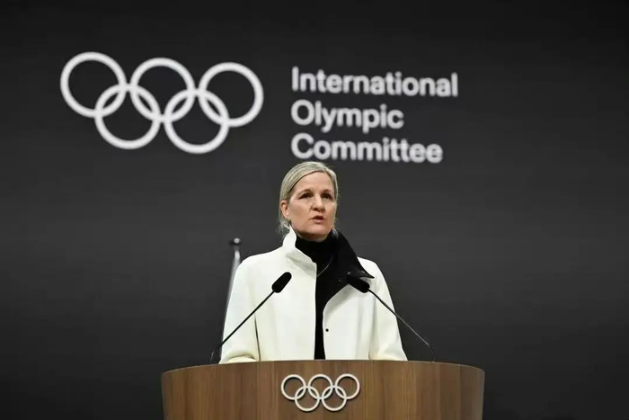 双圣火、四赛区、NHL巨星回归——2026冬奥会带来了哪些变化?|AC米兰|科尔蒂纳|火炬|科尔|奥运_新浪体育_新浪新闻