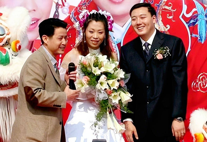 多样化赛事频道-女排传奇张越红：制造最经典一扣，退役后官至副厅级，婚姻美满幸福|葛勇|排球|体育局|雅典奥运会|中国女排_新浪体育_新浪新闻